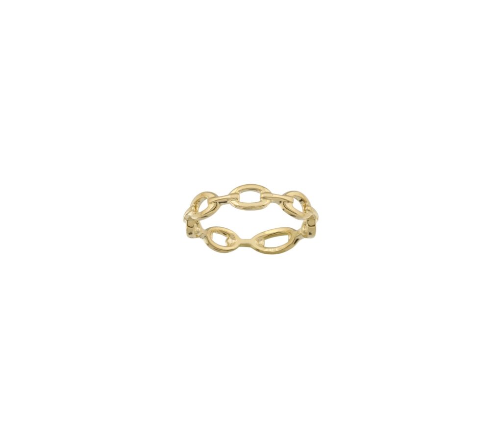 14k yellow gold ring with an open oval chain-link design and polished finish.
